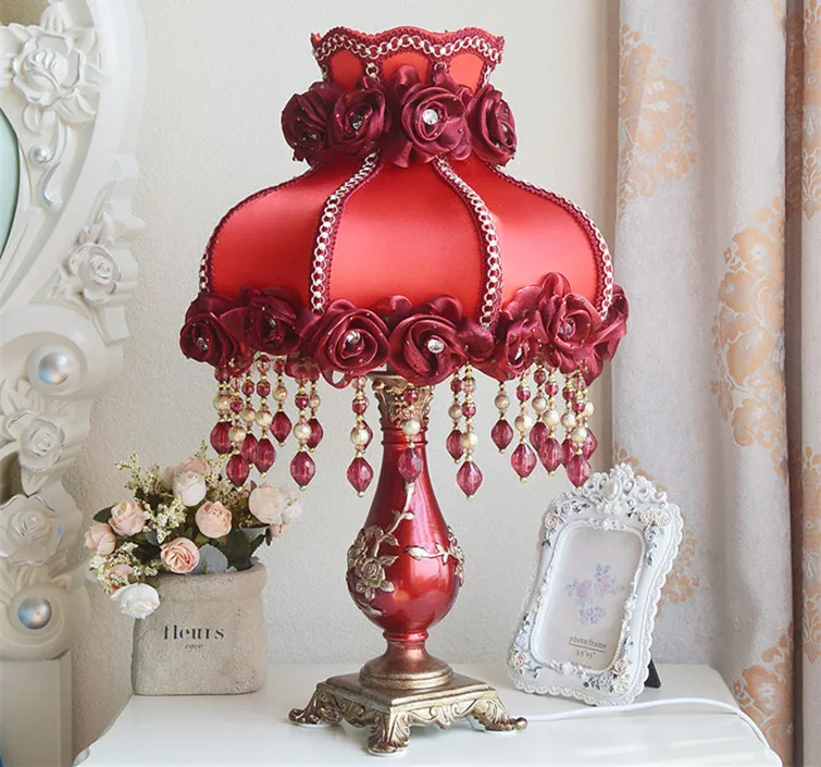 

Wedding table lamp bedroom bedside lamp high-grade warm Creative Pastoral dressing luxury decorative gifts wedding decorations