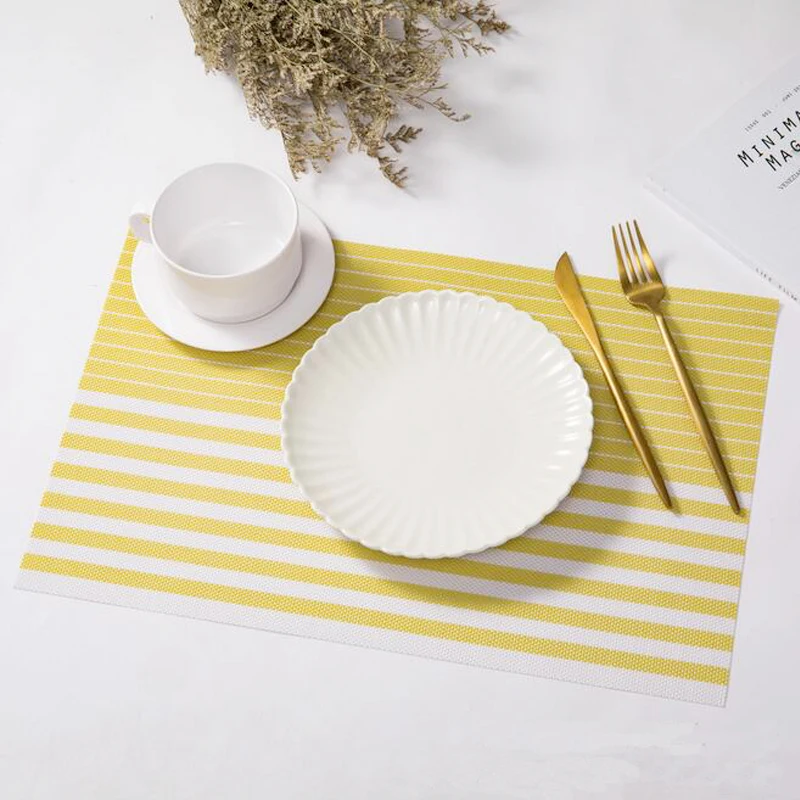 4pcs Table Cloth Washable PVC Table Mat Stain-Resistant Pad for Dining Disc Bowl Coaster Non-slip Pad Placemat
4pcs Table Cloth Washable PVC Table Mat Stain-Resistant Pad for Dining Disc Bowl Coaster Non-slip Pad Placemat