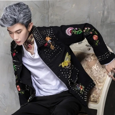 Mens black/white bee bird & flower full embroidery punk style rivet baroque stage performance/stuido tuxedo jacket ,only jacket
Mens black/white bee bird & flower full embroidery punk style rivet baroque stage performance/stuido tuxedo jacket ,only jacket