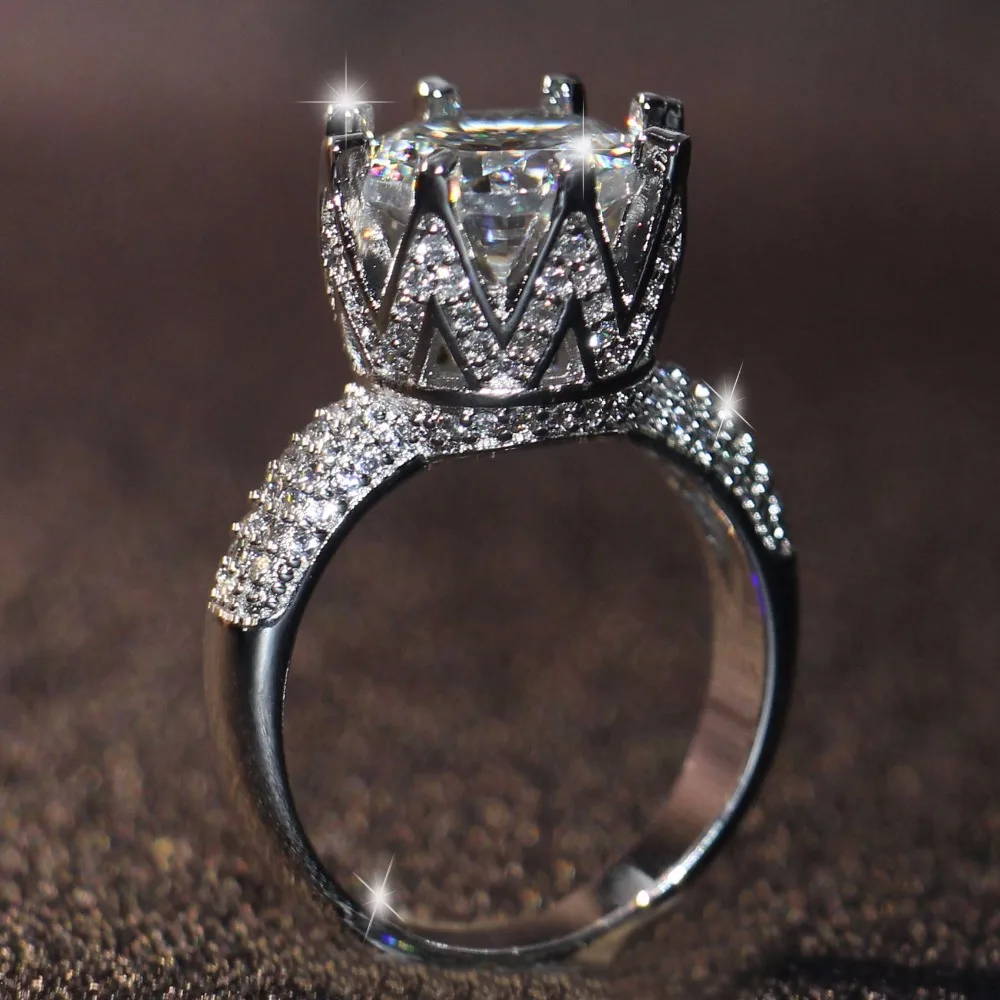 49% Discount Top Selling Luxury Jewelry 925 Sterling Silver Round Cut 5A Cubic Zirconia CZ Party Women Wedding Crown Pave Ring
49% Discount Top Selling Luxury Jewelry 925 Sterling Silver Round Cut 5A Cubic Zirconia CZ Party Women Wedding Crown Pave Ring