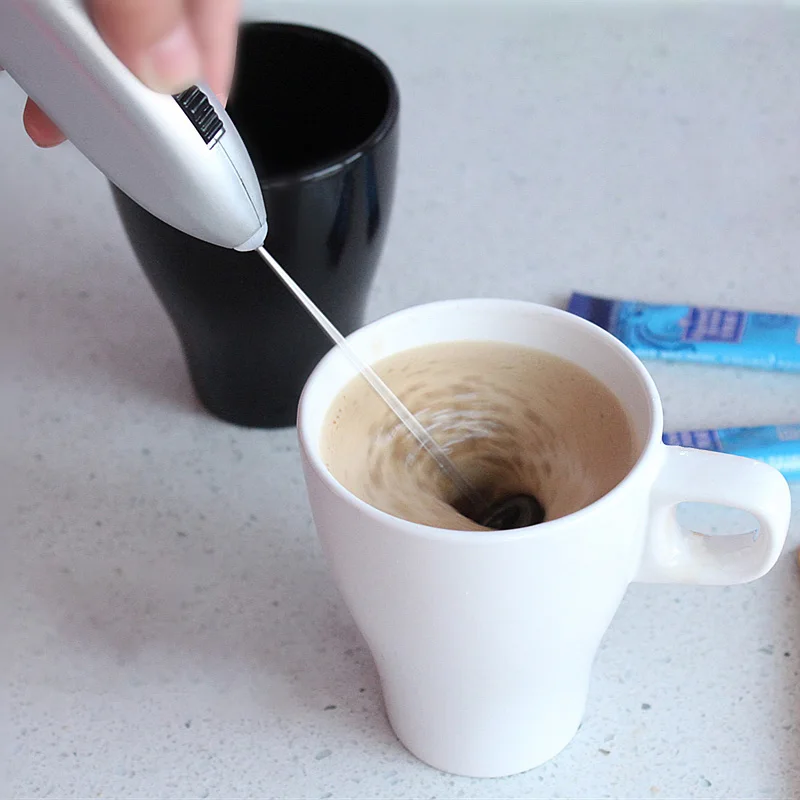 Milk Drink Coffee Whisk Mixer Electric Egg Beater Frother Foamer Mini Handle Stirrer Practical Kitchen Cooking Tool K1146 d
Milk Drink Coffee Whisk Mixer Electric Egg Beater Frother Foamer Mini Handle Stirrer Practical Kitchen Cooking Tool K1146 d