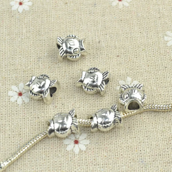 10 pcs tibetan silver beads fish charms metal loose bead Fit European bracelet Jewelry making 1813
10 pcs tibetan silver beads fish charms metal loose bead Fit European bracelet Jewelry making 1813