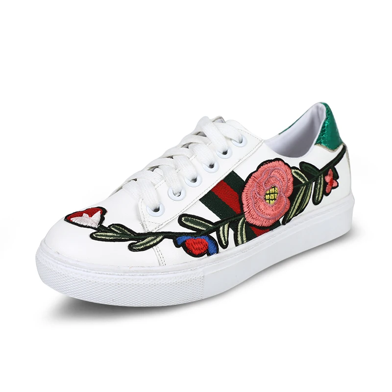 Moxxy Fashion White Shoes Woman Leather Black Red Embroider Flats Shoes All Season Ladies Board Shoes Casual Shoes Sneakers 2018
Moxxy Fashion White Shoes Woman Leather Black Red Embroider Flats Shoes All Season Ladies Board Shoes Casual Shoes Sneakers 2018