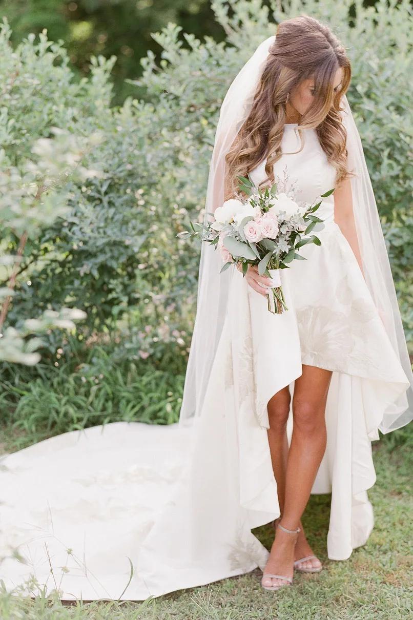 Modest High Low Arabic Wedding Dresses 2019 Front Short Boho Wedding Dress With Train Ivory Sleeveless Satin Greek Wedding Gown
Modest High Low Arabic Wedding Dresses 2019 Front Short Boho Wedding Dress With Train Ivory Sleeveless Satin Greek Wedding Gown