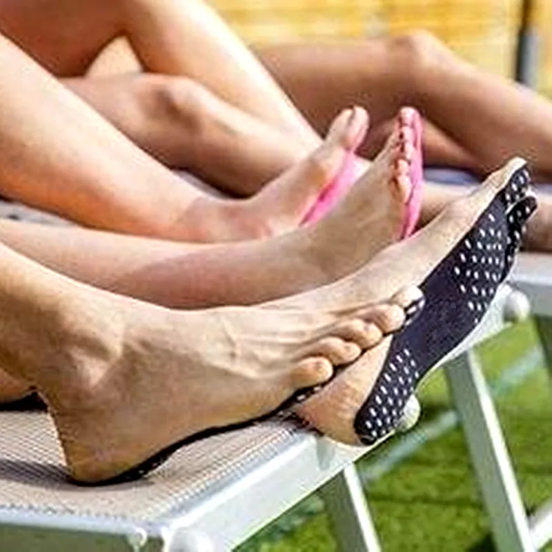 Foot Stickers Shoes Stick on Soles Sticky Pads Waterproof Hypoallergenic Adhesive Feet Pad Foot Care Feet drop ship Anti-Slip
Foot Stickers Shoes Stick on Soles Sticky Pads Waterproof Hypoallergenic Adhesive Feet Pad Foot Care Feet drop ship Anti-Slip