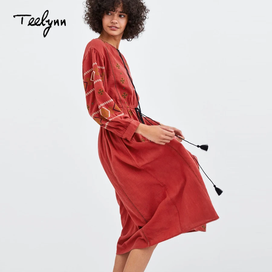 TEELYNN Boho dress for women cotton floral embroidery long sleeve autumn dresses waist drawstring vintage long dress new vestido
TEELYNN Boho dress for women cotton floral embroidery long sleeve autumn dresses waist drawstring vintage long dress new vestido