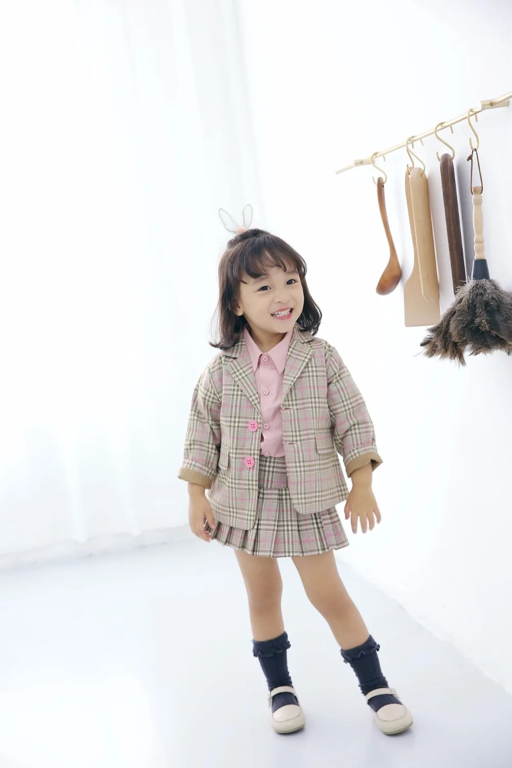 2018 Autumn baby girls clothing sets2 pieces suit girls Grid suit coat + Pleated skirt girls clothes
2018 Autumn baby girls clothing sets2 pieces suit girls Grid suit coat + Pleated skirt girls clothes