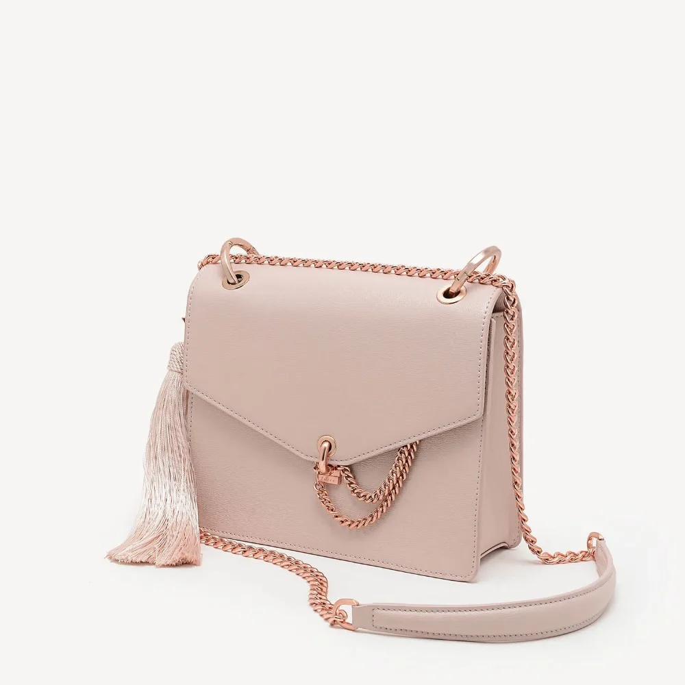 Designer Pendant tassel bag women Messenger bag chain leather handbag Female shoulder crossbody bags ladies tote luxury bolsa
Designer Pendant tassel bag women Messenger bag chain leather handbag Female shoulder crossbody bags ladies tote luxury bolsa