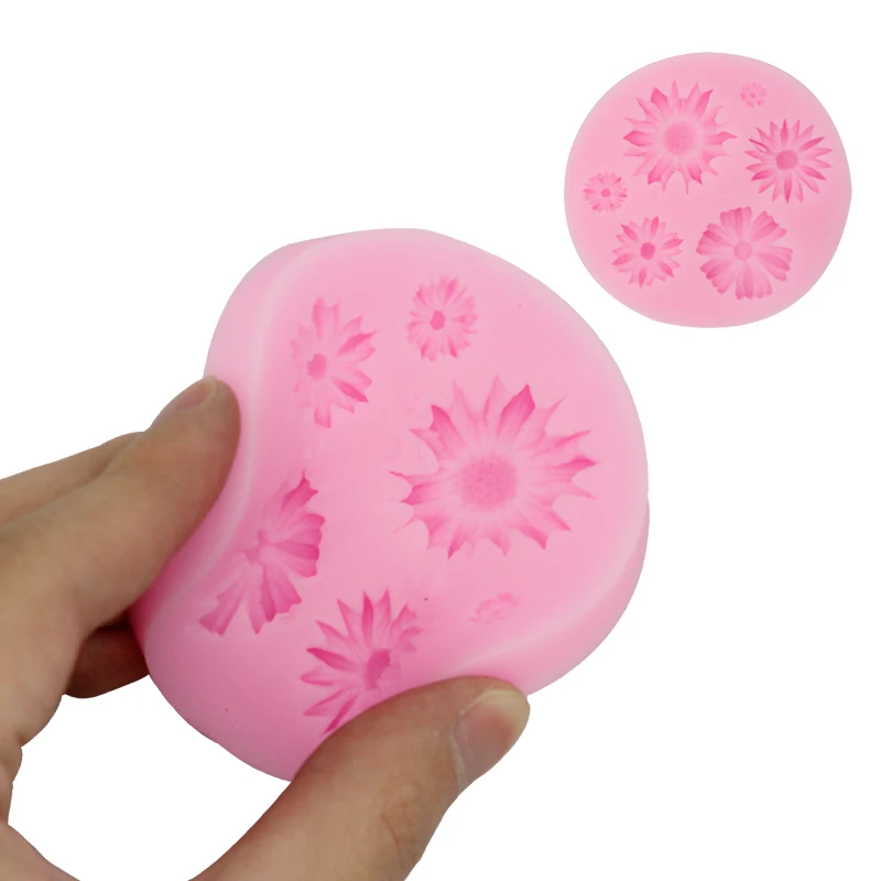 6 holes sunflower silicone mold,fondant molds,sugar craft tools,chocolate mould ,soap cake decorating tools
6 holes sunflower silicone mold,fondant molds,sugar craft tools,chocolate mould ,soap cake decorating tools