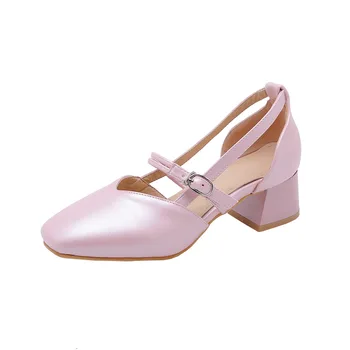 Tide new sandals 2019 spring and summer new product with thick and medium square head 40-48 buckle with women's shoes
Tide new sandals 2019 spring and summer new product with thick and medium square head 40-48 buckle with women's shoes