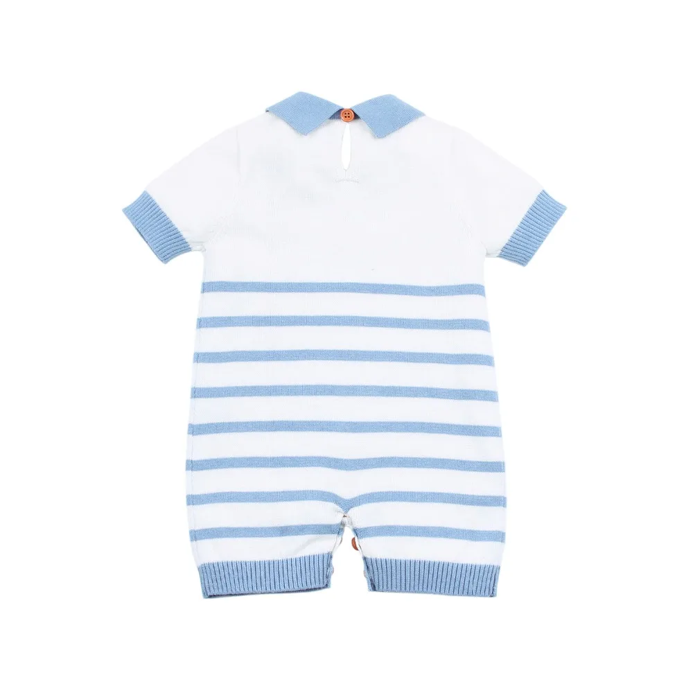 Macacão infantil de malha de algodão listrado Macacão infantil de malha de algodão listrado