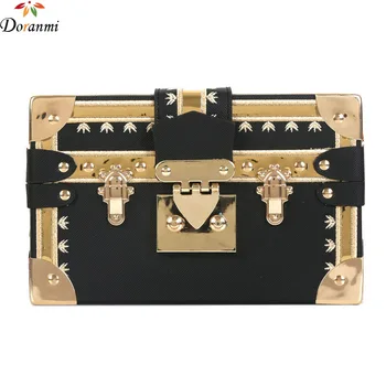 DORANMI Rivet Box Flap Women's Bag 2019 Metal Punk Style Box Shoulder Bag Crossbody Bags Messenger Female Bolsos Mujer CBB133
DORANMI Rivet Box Flap Women's Bag 2019 Metal Punk Style Box Shoulder Bag Crossbody Bags Messenger Female Bolsos Mujer CBB133