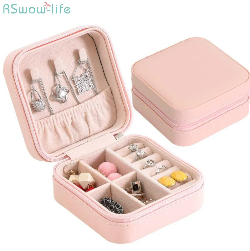 PU Single Layer Simple Reception Jewelry Box Creative Portable Travel Jewelry Reception Box Earring Ring Small Jewelry Box Home
PU Single Layer Simple Reception Jewelry Box Creative Portable Travel Jewelry Reception Box Earring Ring Small Jewelry Box Home