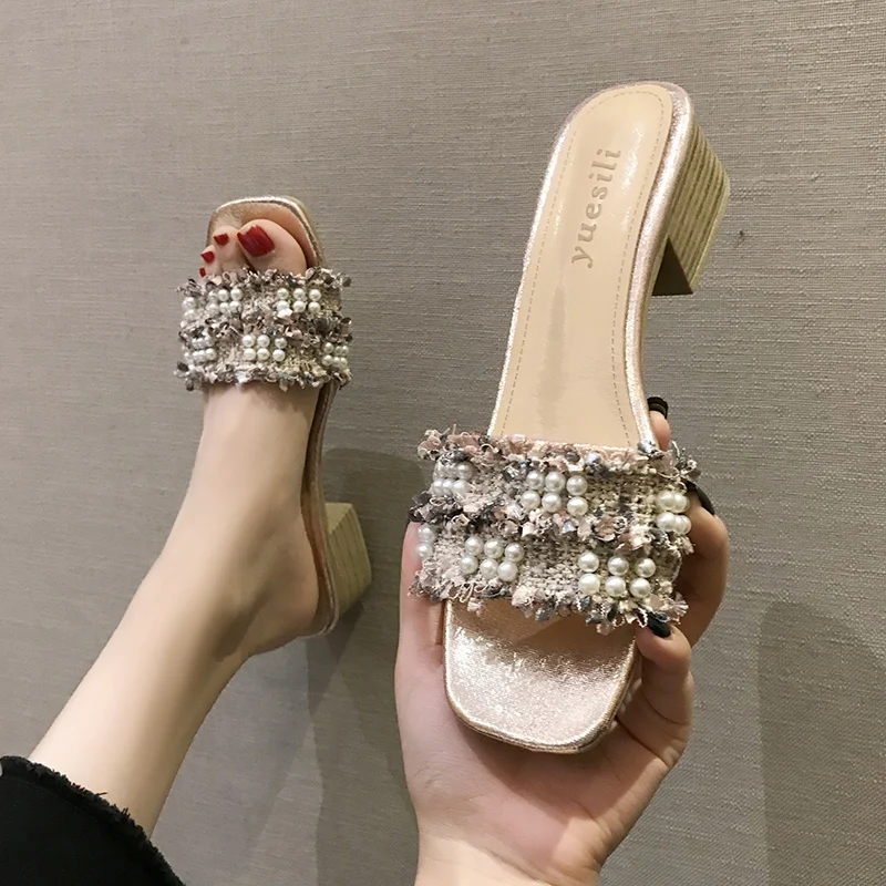 Genuine Leather Slippers Women Summer Women's Shoes 2019 Transparent Heel Square heel Slides Jelly Flip Flops Cross-tied Heeled
Genuine Leather Slippers Women Summer Women's Shoes 2019 Transparent Heel Square heel Slides Jelly Flip Flops Cross-tied Heeled