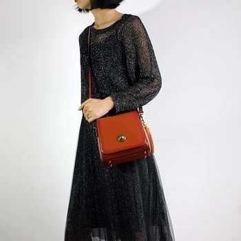 New Arrival Women Bag Female Genuine Leather Messenger Bag Fashion Small Square Shoulder Bag Solid Color Hasp Zipper Handbag
New Arrival Women Bag Female Genuine Leather Messenger Bag Fashion Small Square Shoulder Bag Solid Color Hasp Zipper Handbag