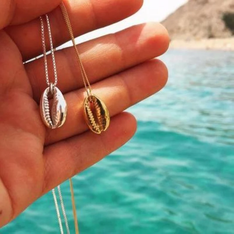 Bohemian shell choker necklace rope chain Pendant necklace Fashion Ocean Sea beach Necklaces Boho Shell Jewelry for women
Bohemian shell choker necklace rope chain Pendant necklace Fashion Ocean Sea beach Necklaces Boho Shell Jewelry for women