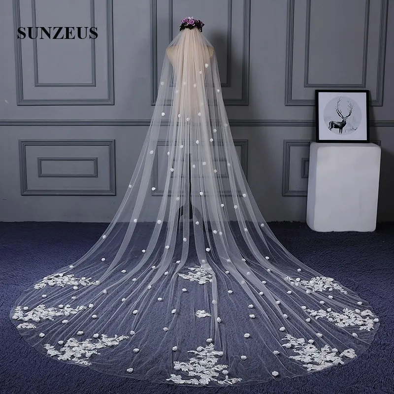 Long Cathedral Veil Cut Edge for Bridal Handmade Flowers with Appliques Charming Wedding Veils Long SBV30
Long Cathedral Veil Cut Edge for Bridal Handmade Flowers with Appliques Charming Wedding Veils Long SBV30