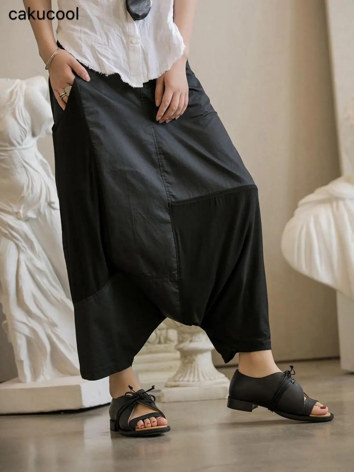 Cakucool 2019 dark wind retro patch casual thin section hanging pants harem pants women's trousers
Cakucool 2019 dark wind retro patch casual thin section hanging pants harem pants women's trousers