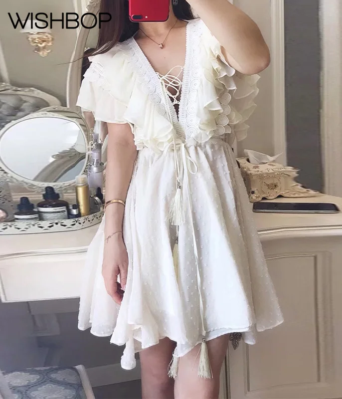 2018 New In Black/White Summer Casual V Neck Ruffle Lace Mini Dress With Front Lace Up - Women Fashion Stylish Lace Dress
2018 New In Black/White Summer Casual V Neck Ruffle Lace Mini Dress With Front Lace Up - Women Fashion Stylish Lace Dress