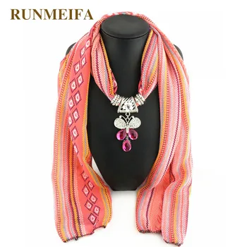 RUNMEIFA Fashion Women Bohemian Scarf With Colorful Rhinestone Butterfly Pendants Femme Noble Long Print Chiffon Pendant Echarpe 
RUNMEIFA Fashion Women Bohemian Scarf With Colorful Rhinestone Butterfly Pendants Femme Noble Long Print Chiffon Pendant Echarpe