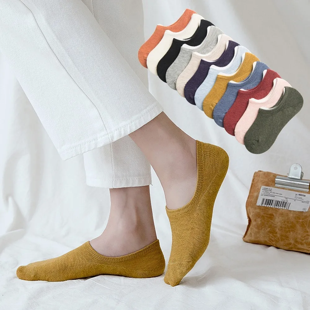 Summer Women Socks Solid Color Fashion Wild Shallow Mouth Invisible Socks Felmen Slipper Socks colorful 10 Colors
Summer Women Socks Solid Color Fashion Wild Shallow Mouth Invisible Socks Felmen Slipper Socks colorful 10 Colors