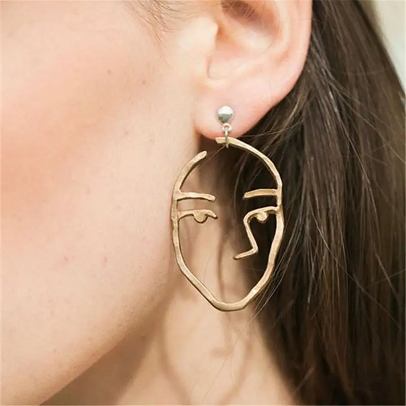 Contracted abstract antique face Earrings Wacky fun design harajuku drop earrings female Hollow out fashion jewelry accessories
Contracted abstract antique face Earrings Wacky fun design harajuku drop earrings female Hollow out fashion jewelry accessories