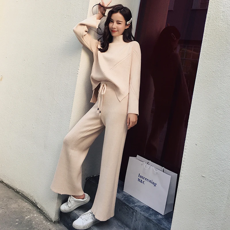 Autumn Knitted 2 Pieces Set Turtleneck Pullover Sweater & Elastic Waist Wide Leg Pants Suits Casual Winter Women Tracksuits
Autumn Knitted 2 Pieces Set Turtleneck Pullover Sweater & Elastic Waist Wide Leg Pants Suits Casual Winter Women Tracksuits