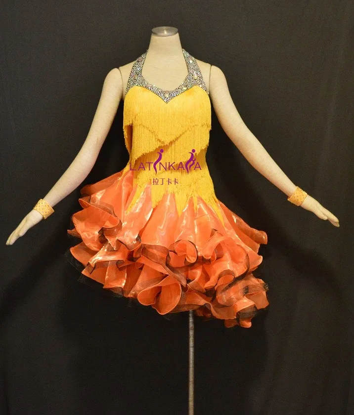 KAKA-NL1518,Women Dance Wear,Pear Beading Latin Dress,Salsa Dress Tango Samba Rumba Chacha Dress,women dance dress
KAKA-NL1518,Women Dance Wear,Pear Beading Latin Dress,Salsa Dress Tango Samba Rumba Chacha Dress,women dance dress