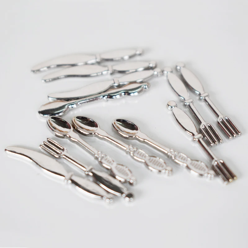 Mini Classic 12pcs 1/12 Dollhouse Miniature Fork Knife Soup Spoon Tableware Set Play Kitchen Toy Accessories
Mini Classic 12pcs 1/12 Dollhouse Miniature Fork Knife Soup Spoon Tableware Set Play Kitchen Toy Accessories