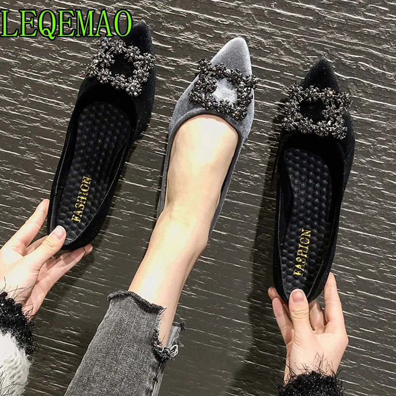 fashion flat shoes women spring autumn new pointed toe sexy vintage black casual shoes slip on Flock female shoes
fashion flat shoes women spring autumn new pointed toe sexy vintage black casual shoes slip on Flock female shoes