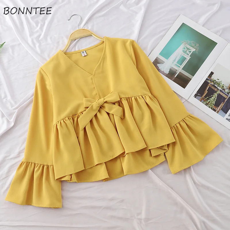 Shirts Women V-Neck Flare Sleeve Short Bow Kawaii Simple All-match Korean Ladies Sweet Shirt Womens Sweet Polka Dot High Waist
Shirts Women V-Neck Flare Sleeve Short Bow Kawaii Simple All-match Korean Ladies Sweet Shirt Womens Sweet Polka Dot High Waist