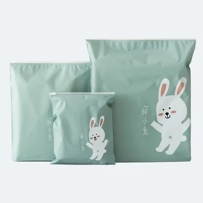 Travel Storage Bag Set for Clothes Tidy Organizer Pouch Suitcase Home Closet Divider Container Organizer
Travel Storage Bag Set for Clothes Tidy Organizer Pouch Suitcase Home Closet Divider Container Organizer