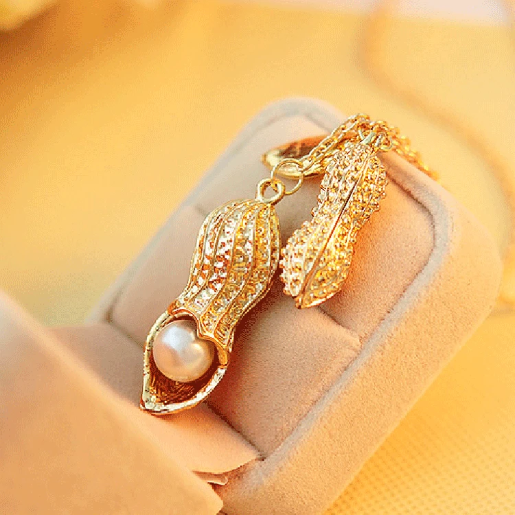 Imitation Pearl Necklace Women Fashion Jewelry 2018 Silver Chain Peanut Pea Pod Pendants Necklaces Long Colar
Imitation Pearl Necklace Women Fashion Jewelry 2018 Silver Chain Peanut Pea Pod Pendants Necklaces Long Colar