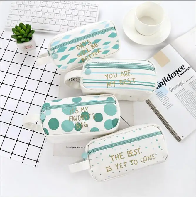 Large-capacity canvas desktop finishing bag cute zipper small things storage decoration bag
Large-capacity canvas desktop finishing bag cute zipper small things storage decoration bag