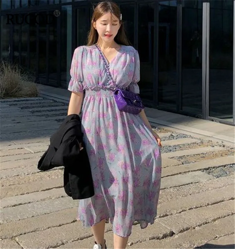 RUGOD 2019 summer korea women light purple v-neck slim lady dresses puff sleeve casual lady loose vestidos
RUGOD 2019 summer korea women light purple v-neck slim lady dresses puff sleeve casual lady loose vestidos