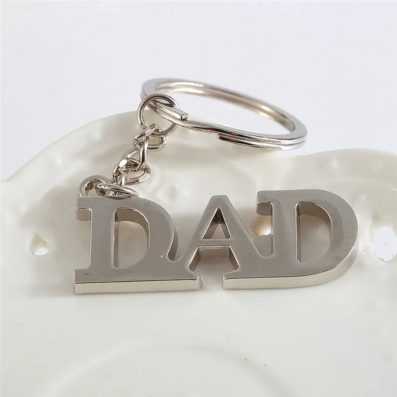 New Design DAD Letter Charms Pendant Alloy Keychain For Men Car Bags Keyring Jewelry For Fathers Gift
New Design DAD Letter Charms Pendant Alloy Keychain For Men Car Bags Keyring Jewelry For Fathers Gift