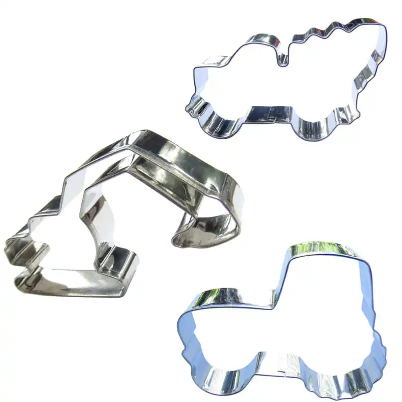 Excavators, Tractors, Cement trucks shapes 3 pieces biscuit cutting molds, baking tools, cake decorating soft candy tools.
Excavators, Tractors, Cement trucks shapes 3 pieces biscuit cutting molds, baking tools, cake decorating soft candy tools.