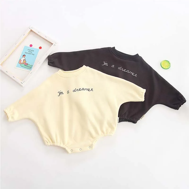 2019 New Baby Jumpsuits Autumn/Spring Bat Sleeve Print Letters Clothes And Hats Clothes Long-Sleeved Cotton Baby Girl Jumpsuits
2019 New Baby Jumpsuits Autumn/Spring Bat Sleeve Print Letters Clothes And Hats Clothes Long-Sleeved Cotton Baby Girl Jumpsuits