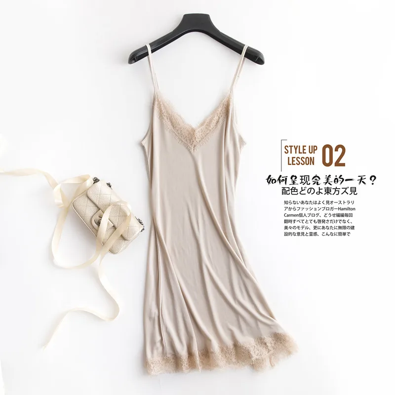 2018 Summer 100% Nature Silk Lash Lace Sleep Tops Women Camisoles 5 Colors Elegant Sexy Pajamas V-neck Cool Bottoming TG-048
2018 Summer 100% Nature Silk Lash Lace Sleep Tops Women Camisoles 5 Colors Elegant Sexy Pajamas V-neck Cool Bottoming TG-048