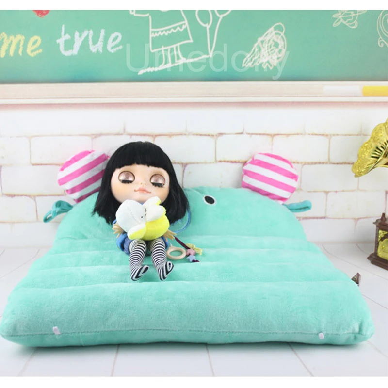 1 PCS 1/6 Miniature Cartoon Bed for Blyth, 1/6 BJD, Licca, Barbi, Pullip Doll Dollhouse Furniture Accessories
1 PCS 1/6 Miniature Cartoon Bed for Blyth, 1/6 BJD, Licca, Barbi, Pullip Doll Dollhouse Furniture Accessories