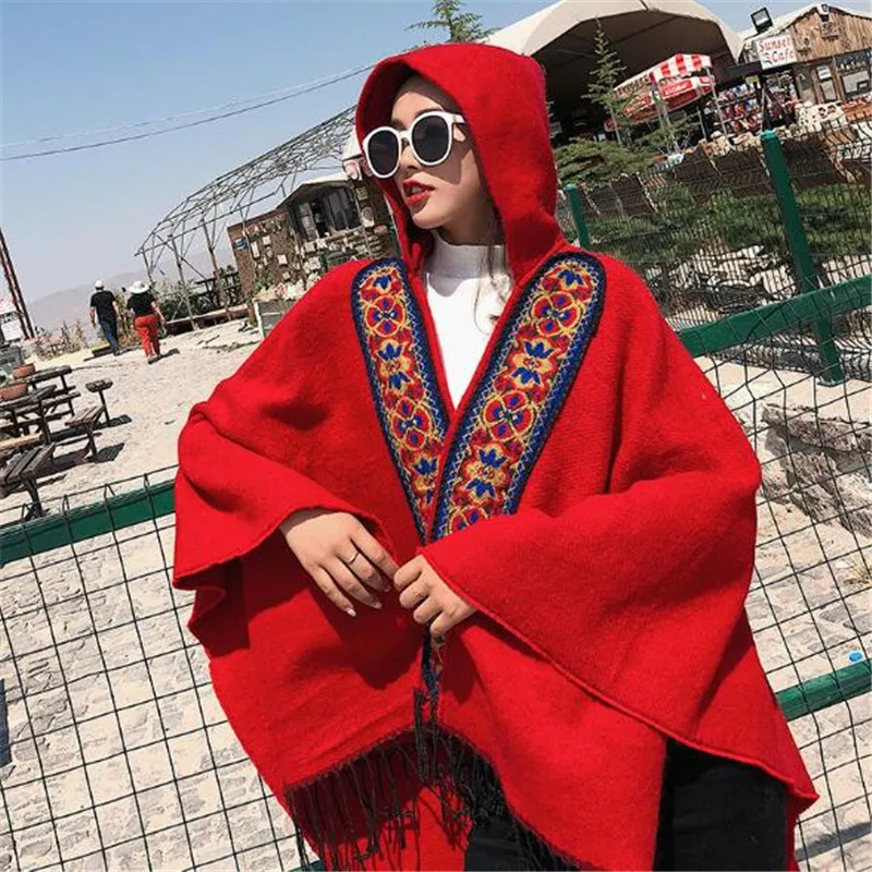 Red Traveling hooded poncho for women Autumn Winter thick warm ethnic style ladies Cardigan Cloak Cape Cashmere Shawl Scarves RU
Red Traveling hooded poncho for women Autumn Winter thick warm ethnic style ladies Cardigan Cloak Cape Cashmere Shawl Scarves RU
