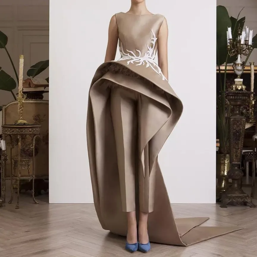 Fashion Evening Dress Pants Satin Tulle Evening Dress Arabic Dubai Celebrity Party Dress Peplum Appliques Vestido de festa longo
Fashion Evening Dress Pants Satin Tulle Evening Dress Arabic Dubai Celebrity Party Dress Peplum Appliques Vestido de festa longo