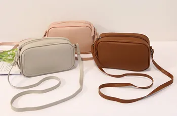 Womens Bags Fashion Small Square All purpose Single Shoulder Messenger taschen women bolsa masculina sac femme woman bag 2019
Womens Bags Fashion Small Square All purpose Single Shoulder Messenger taschen women bolsa masculina sac femme woman bag 2019