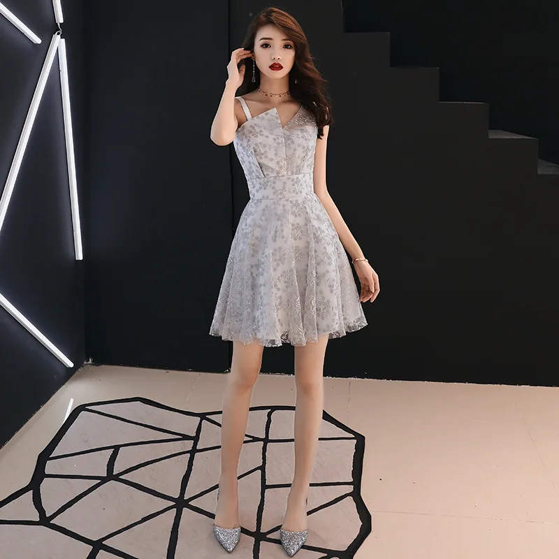 Bridesmaid Dress V-neck Champagne Sleeveless Short New Party Dresses Women Bridesmaid Snow Pattern Fomal Tank Prom Gowns E018
Bridesmaid Dress V-neck Champagne Sleeveless Short New Party Dresses Women Bridesmaid Snow Pattern Fomal Tank Prom Gowns E018