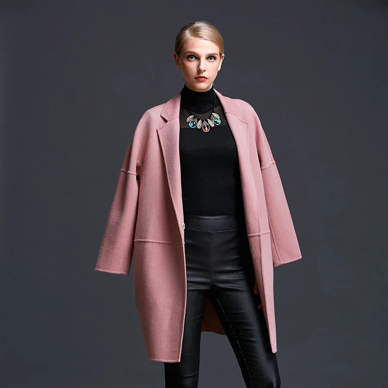winter new high quality double sided cashmere coat in the long section of the European female cocoon type wool coat
winter new high quality double sided cashmere coat in the long section of the European female cocoon type wool coat