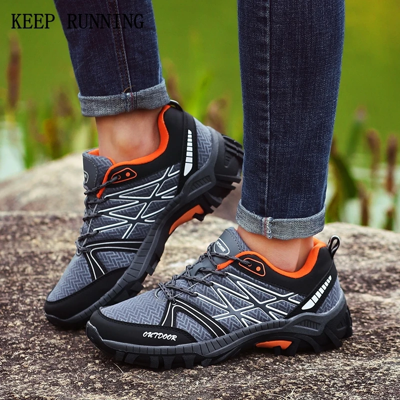 Men Outdoor Sport Runnig Shoes Breathable Comfortable Portable athletic walking jogging sneakers For adult autumn spring C8072
Men Outdoor Sport Runnig Shoes Breathable Comfortable Portable athletic walking jogging sneakers For adult autumn spring C8072