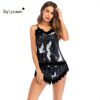 Women's Sleepwear Sexy Satin Pajama Set Black Lace V-Neck Pyjamas Set Homewear Sleeveless Bow Cami Top and Shorts Nightwear XXL
Women's Sleepwear Sexy Satin Pajama Set Black Lace V-Neck Pyjamas Set Homewear Sleeveless Bow Cami Top and Shorts Nightwear XXL
