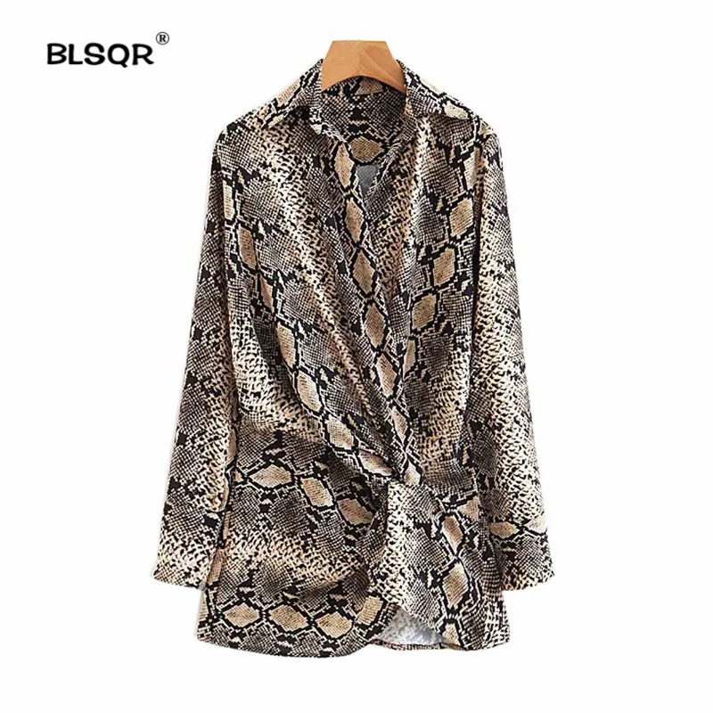 2018 Women Vintage Snake Skin Print Long Blouses Cross V neck Long Sleeve Loose Asymmetrical Shirts Chic Tops Blusas New
2018 Women Vintage Snake Skin Print Long Blouses Cross V neck Long Sleeve Loose Asymmetrical Shirts Chic Tops Blusas New