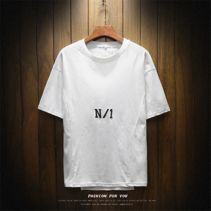2018 Summer Men's Casual Round Neck Large Size Short-Sleeved Shirt Chest Printed English Letters Back Hem Splitend T shirt Mens
2018 Summer Men's Casual Round Neck Large Size Short-Sleeved Shirt Chest Printed English Letters Back Hem Splitend T shirt Mens