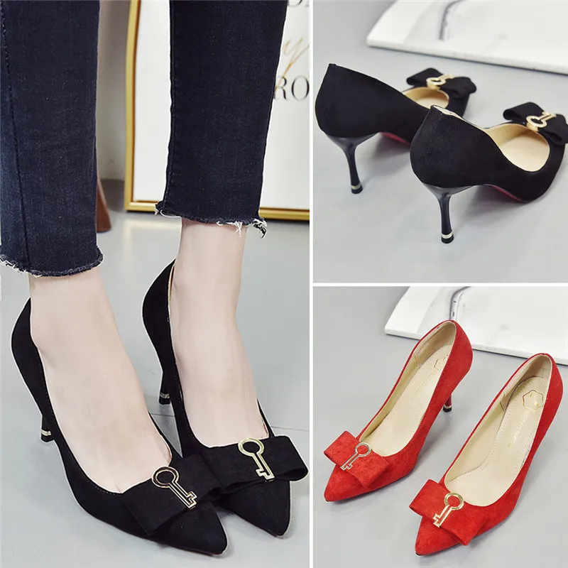 Fine with pointed 2019 spring new fashion high-heeled shallow mouth wild suede rhinestone buckle women's shoes
Fine with pointed 2019 spring new fashion high-heeled shallow mouth wild suede rhinestone buckle women's shoes